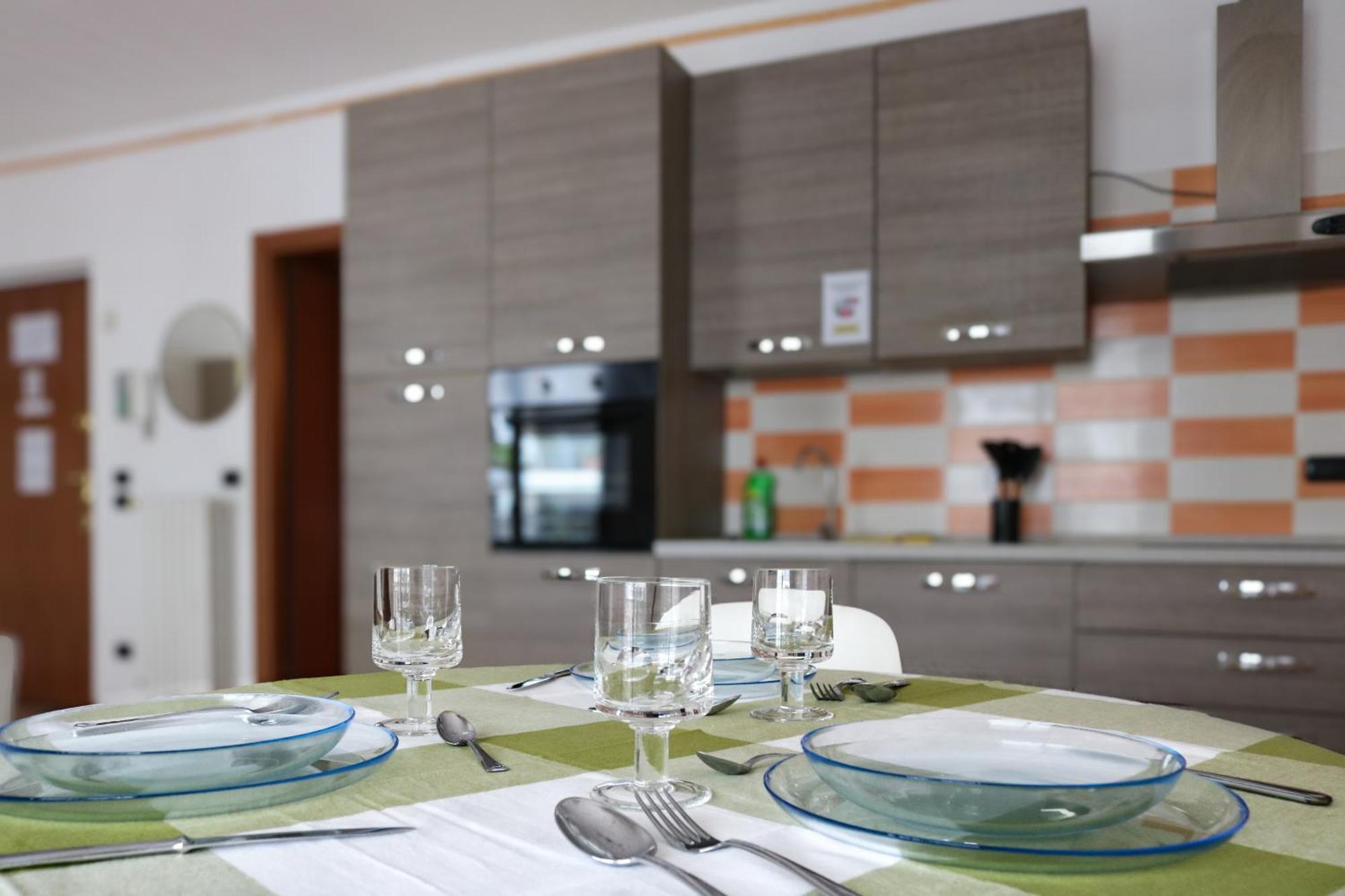 Apartament Urban Balcony Hideaway - 3 People Mediolan Zewnętrze zdjęcie